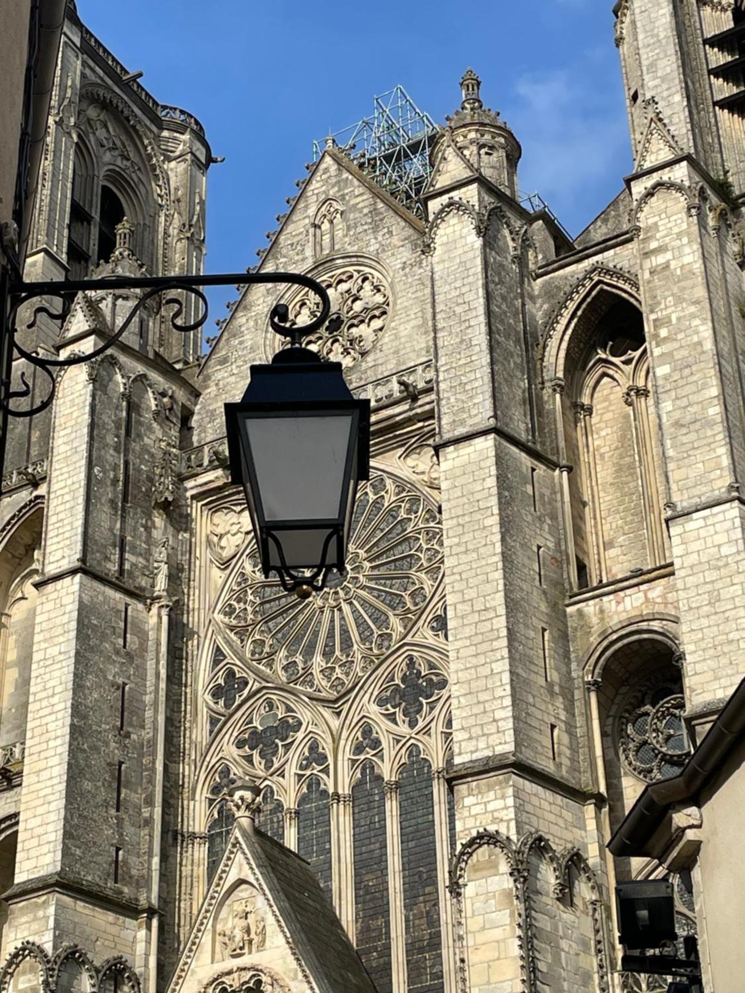 Hotel Belle Fontaine Bourges Exterior foto